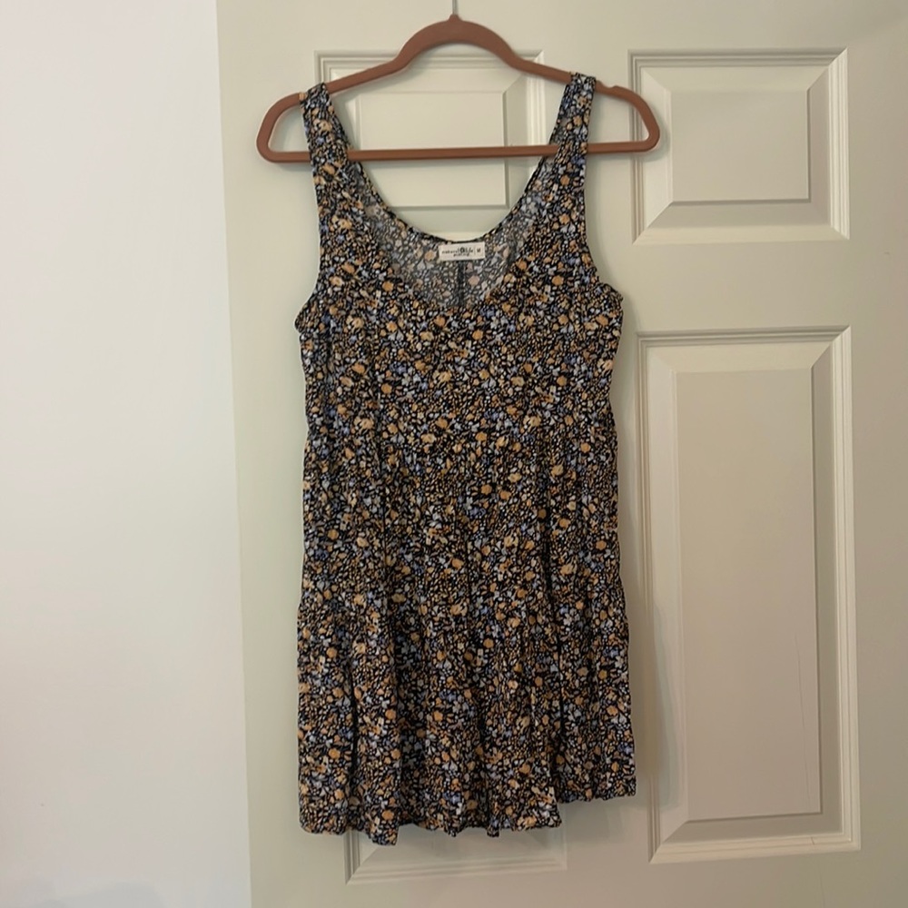 Like new floral romper by Natural Life